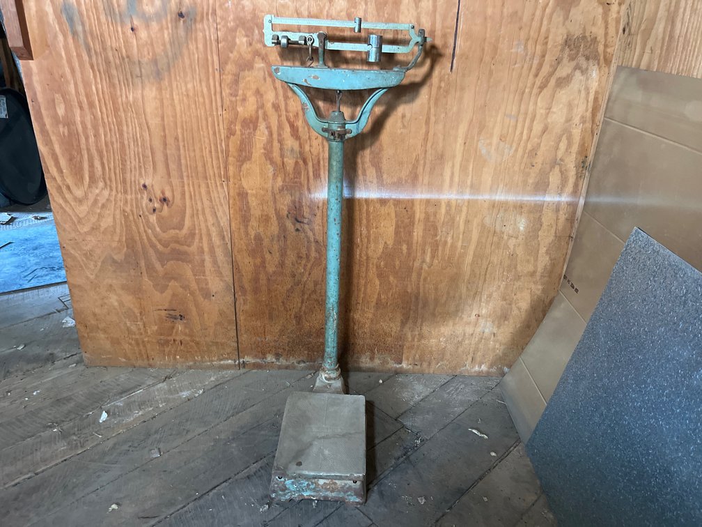 Vintage Fairbanks 300lb Scales