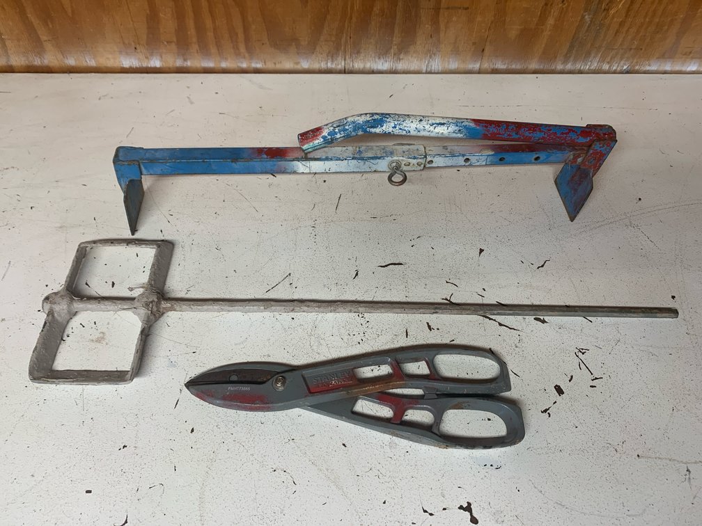 Clamp Carrying Bracket, Mixing Paddle, and Metal Shears