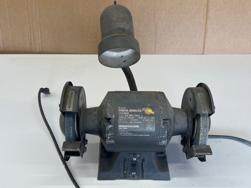 6” Bench Grinder w/Light 1/3hp 3500 RPM