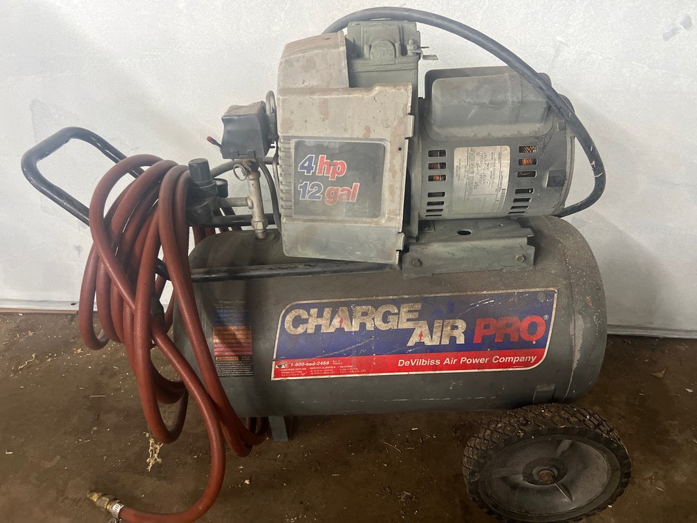 Charge Air Pro 4hp 12gallon Air Compressor