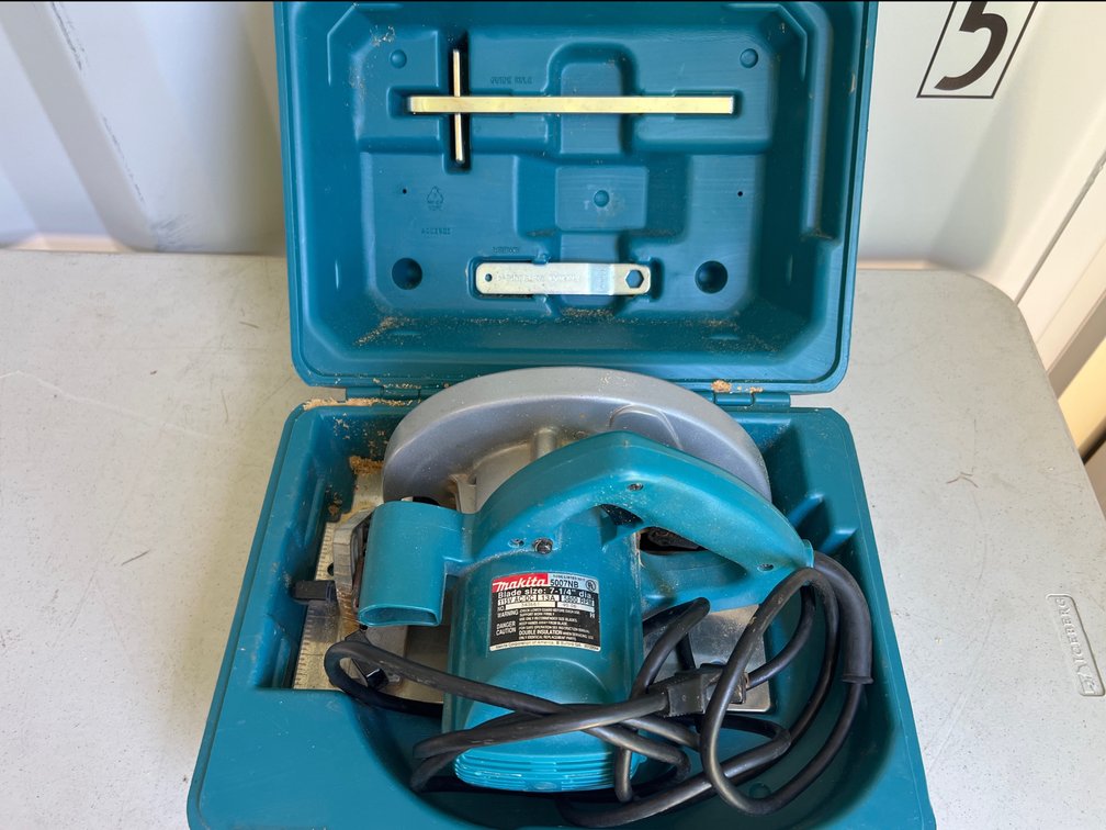 Makita 7.25” Dia. Circular Saw 115V 5800RPM