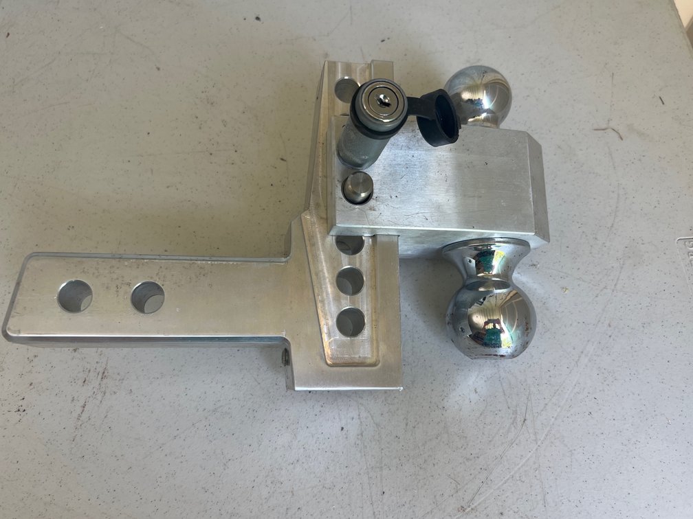 Aluminum Adjustable Trailer Hitch with 2&5/8” and 2” Balls