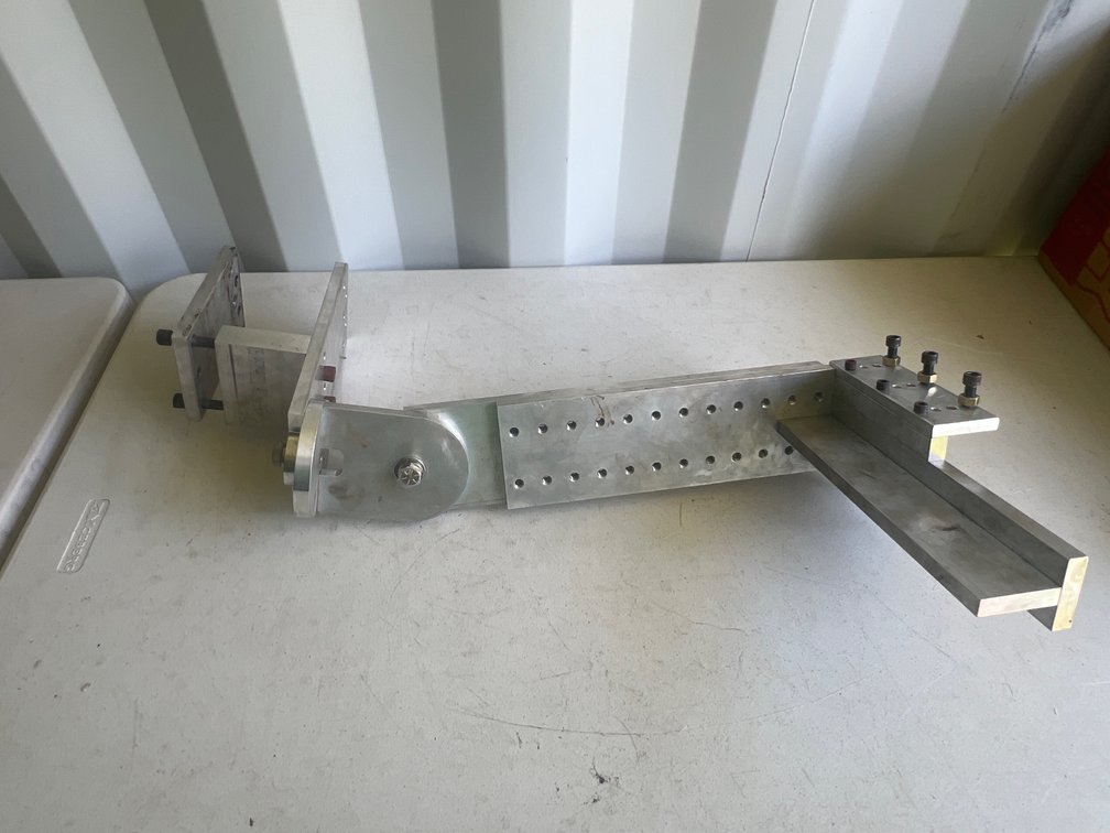 Specialized Aluminum Adjustable Bracket