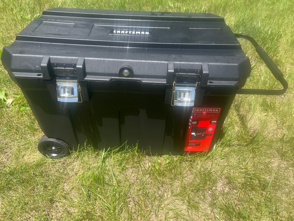 Craftsman 50 Gallon Rolling Jobsite Chest