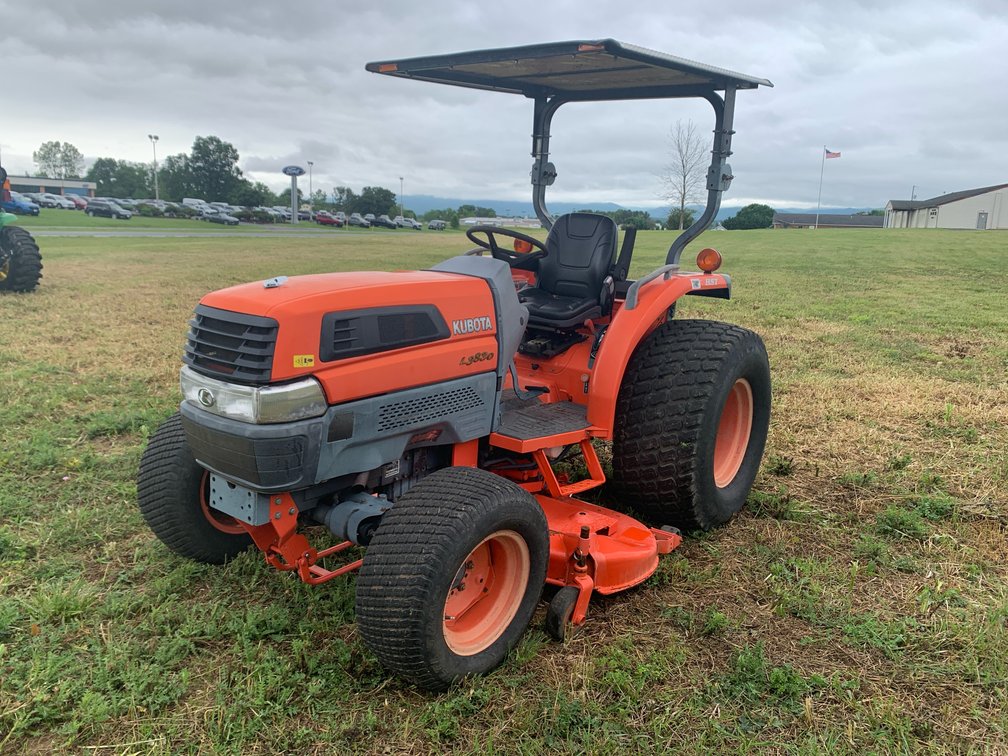 Kubota L3830 Tractor With Turf Tires And 72” Mowing Deck. 1951 Hours. Everything Works As It Should