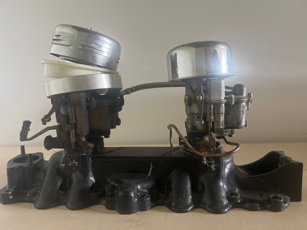 Weiand Flat-Head Intake Manifold with Ford Carburetors