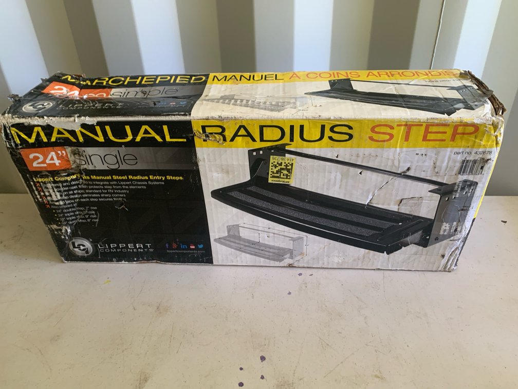 Lippert Components 24-Inch Single Manual Radius Entry Step