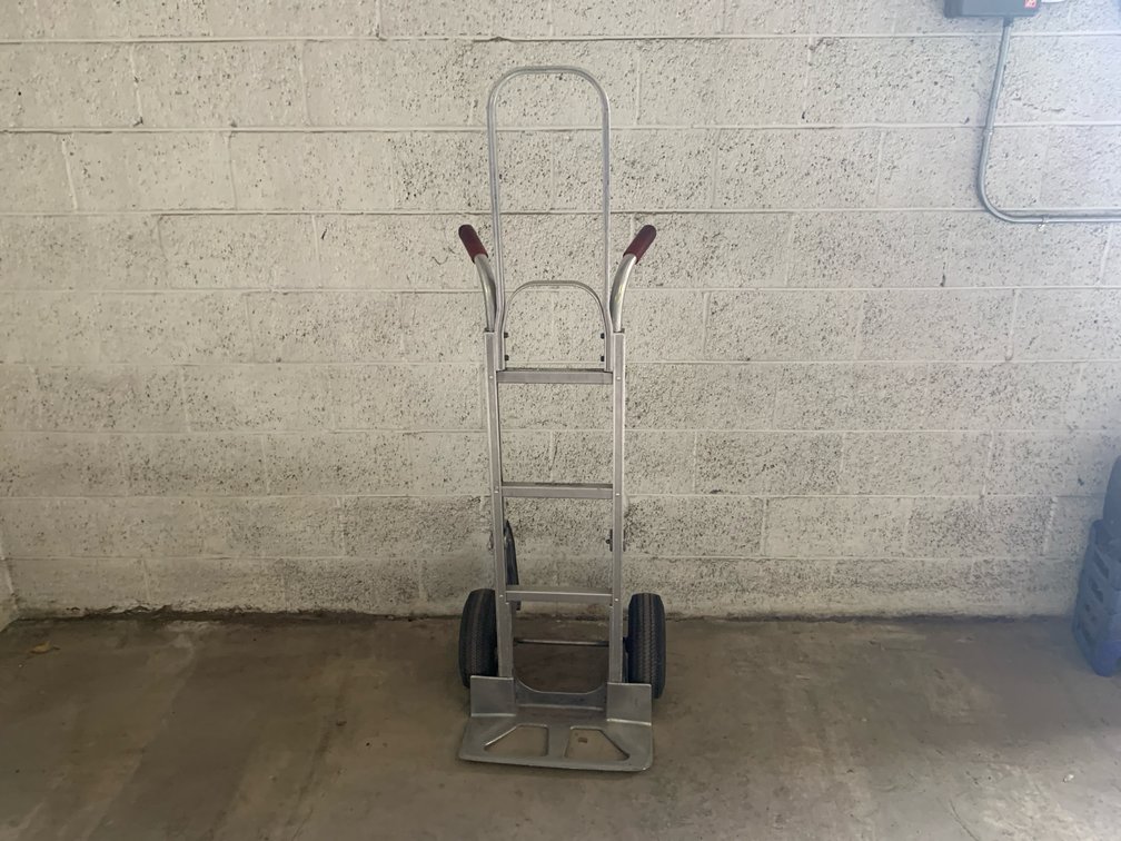 Magliner Aluminum Hand Truck