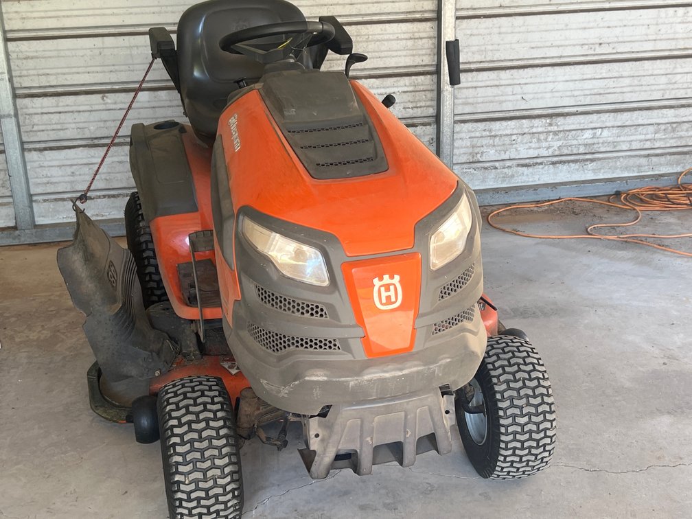 Husqvarna YTA 24V48 Riding Lawn Mower