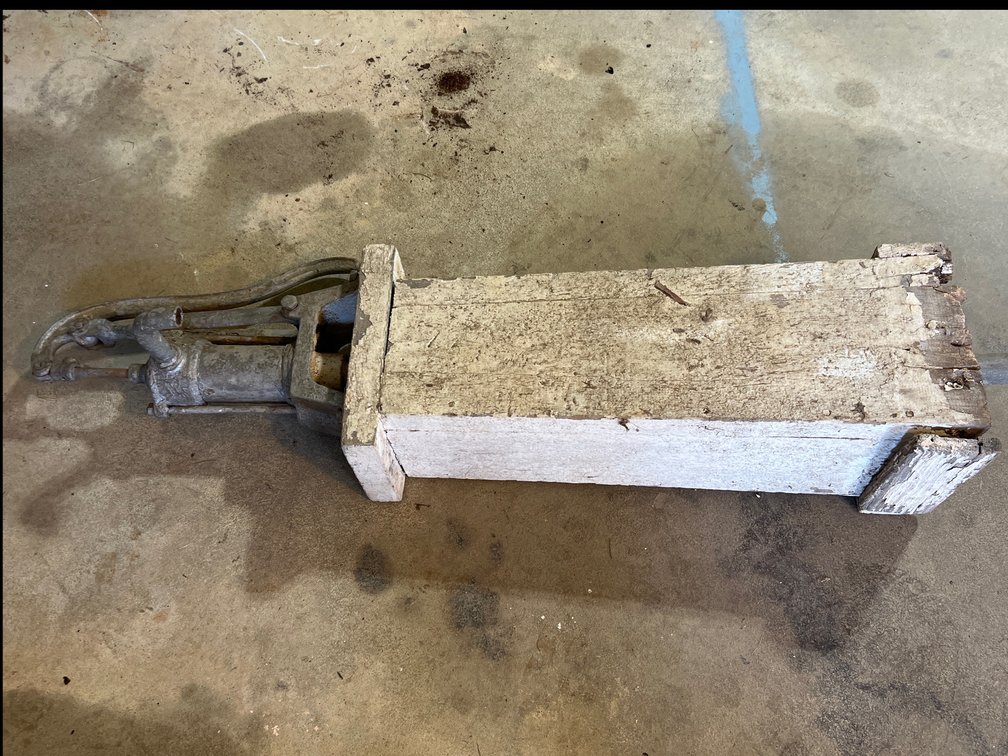 Antique Mechanical Hand Pump Assembly
