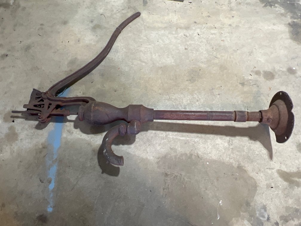 Antique Cast Iron Pitcher Pump