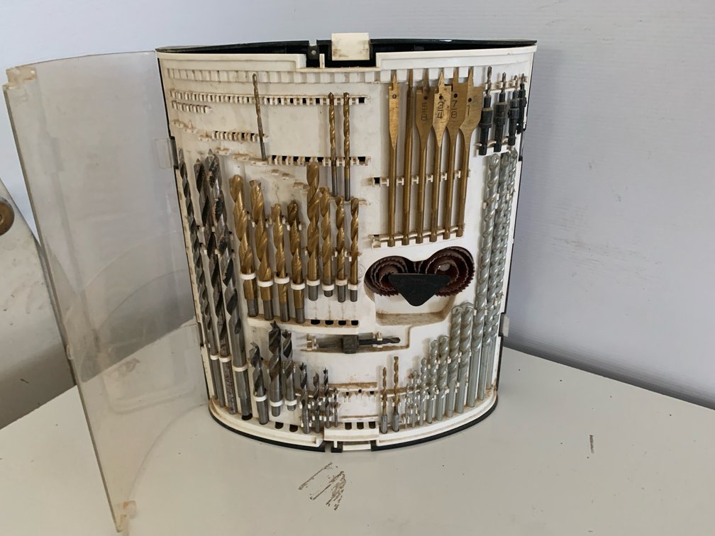 Assorted Drill Bit Set