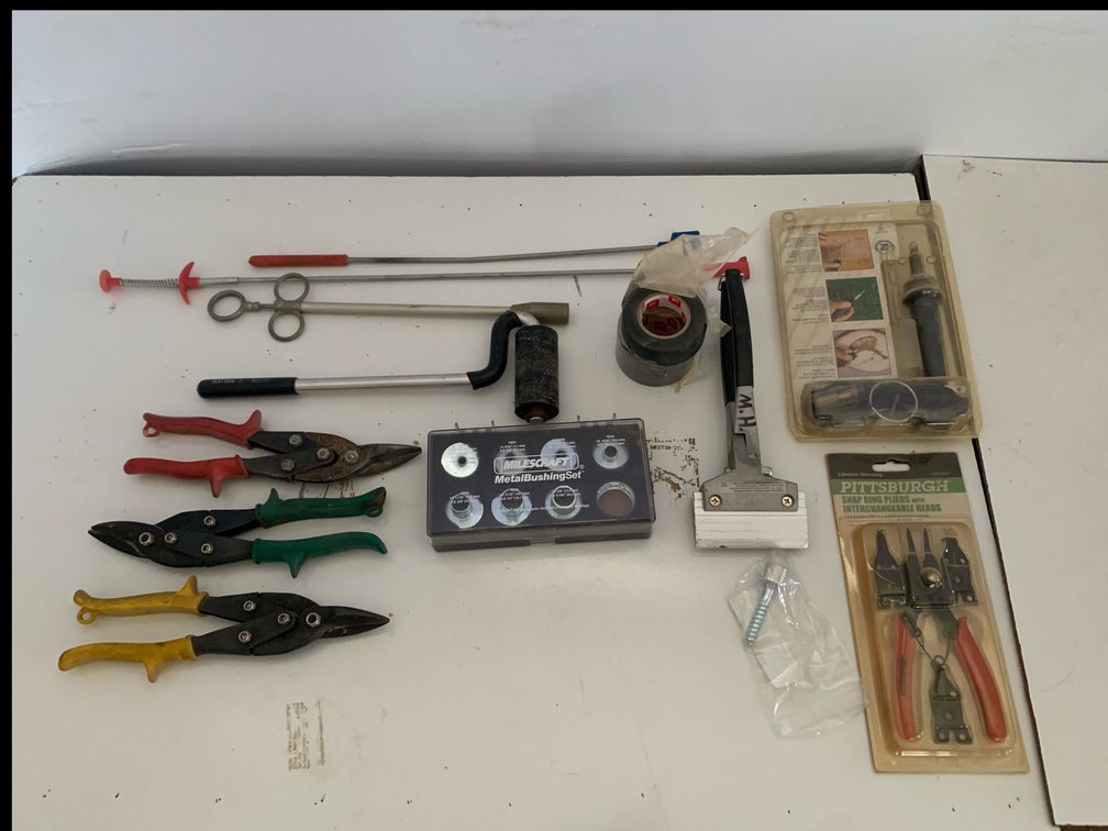 Assorted Pittsburgh, Wiss & Milescraft Hand Tools