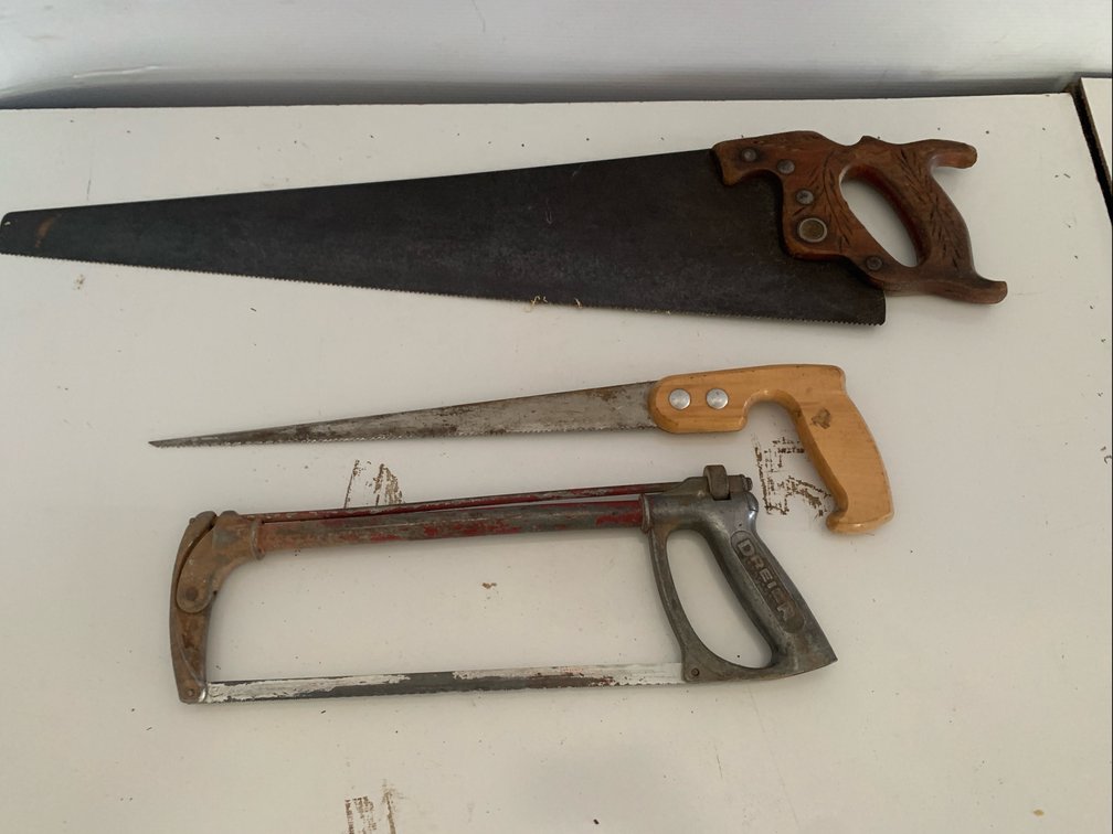 DREIER Assorted Hand Saws