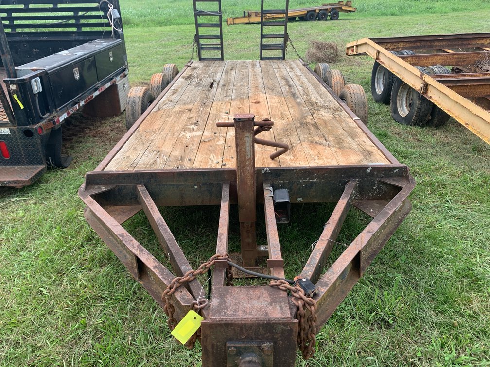 Heavy Duty Triple Axle With Wood Floor and Fold Down Ramps