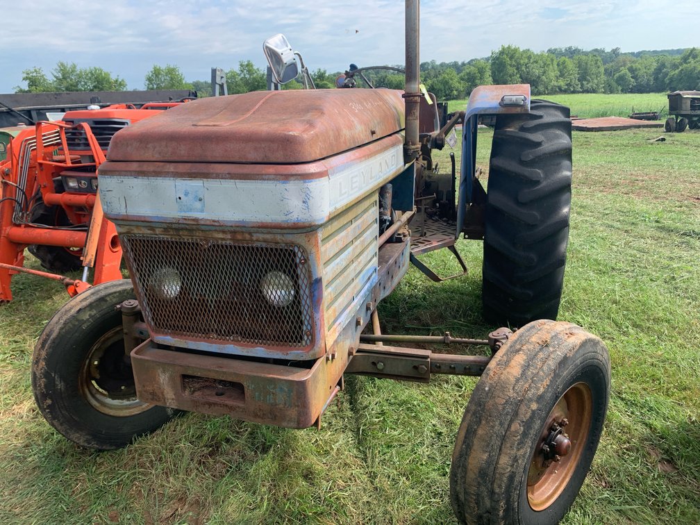 1975 Leyland Nuffield 384 With 4 cyl. Diesel EngineTractor