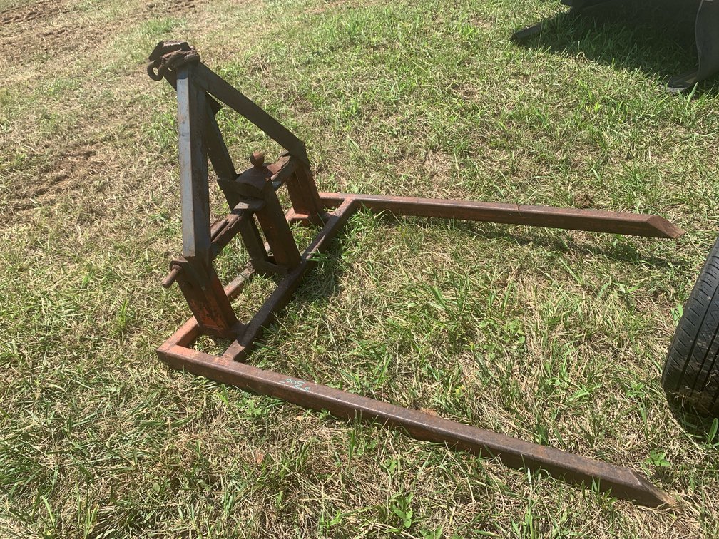 3-Point Hitch Trailer Adapter with Tow Ball 38” Tall With 54” Forks