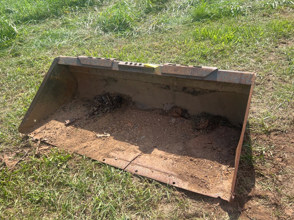 Skid Steer Loader Bucket71” Wide