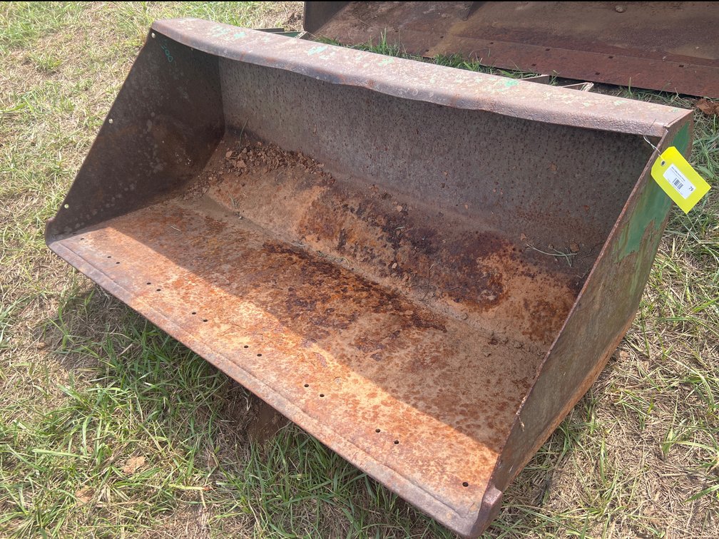 Pin-on Tractor Loader Bucket