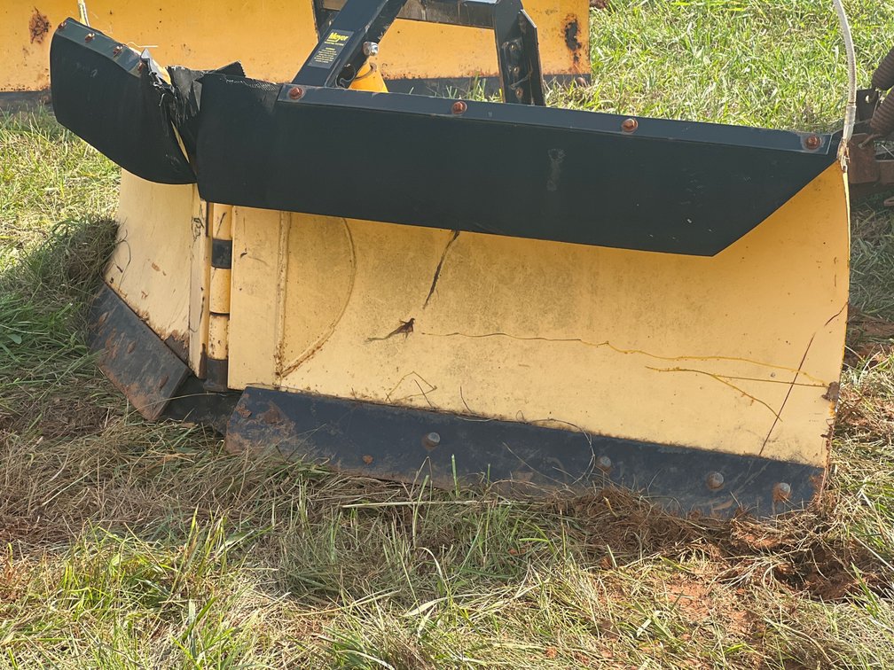 Meyer Model SV LD 7.5 Super V-Duty Snowplow Attachment