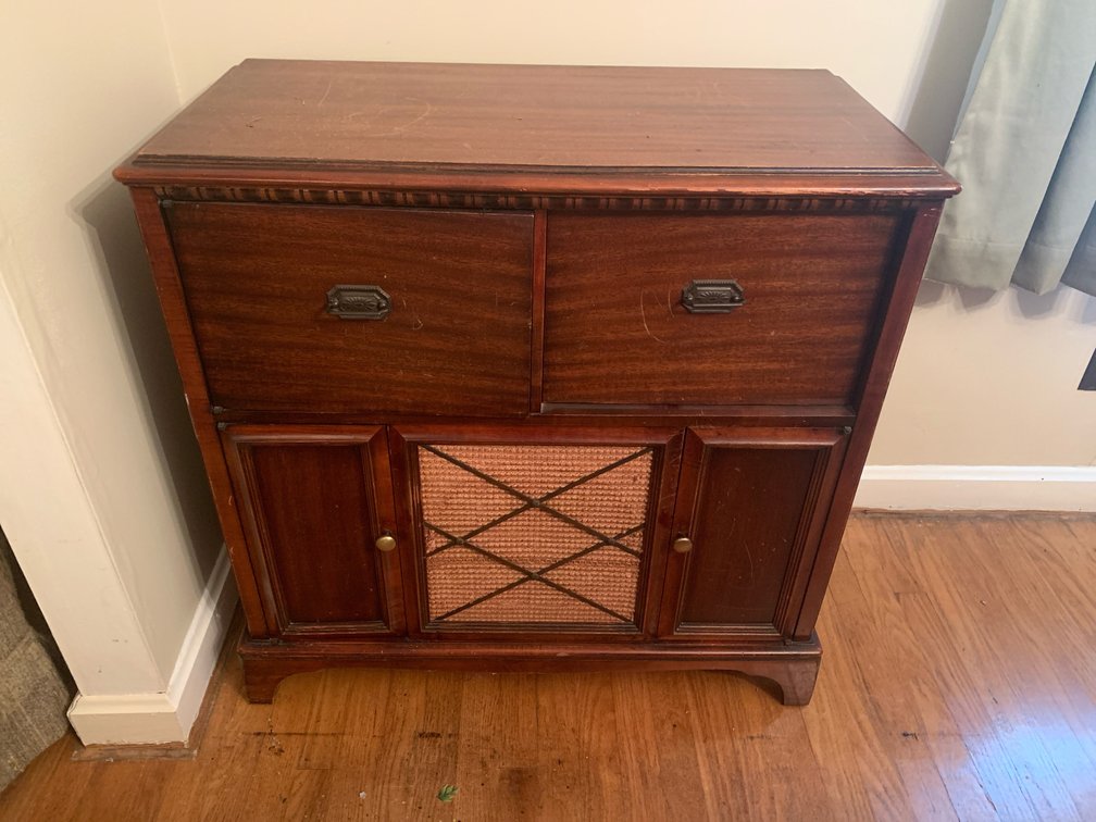 Westinghouse AM/FM Radio and Phonograph Console Cabinet