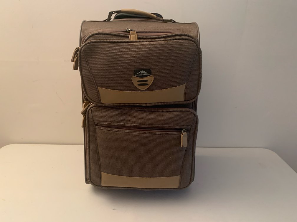 Northwest Territory Softside Upright Rolling Suitcase