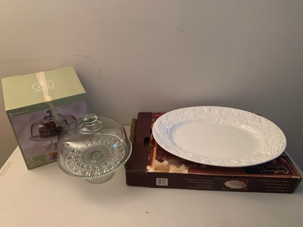 Glass Pedestal Cake Stand and Embossed Ceramic Platter