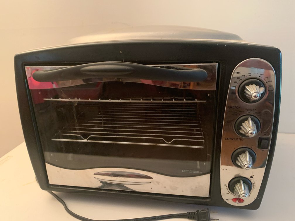 Countertop Convection Toaster Oven with Chrome Trim