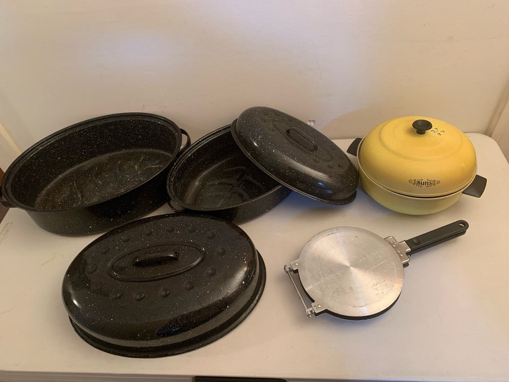 Enamelware Roasters, Bun Warmer, and Hinged Flip Pan
