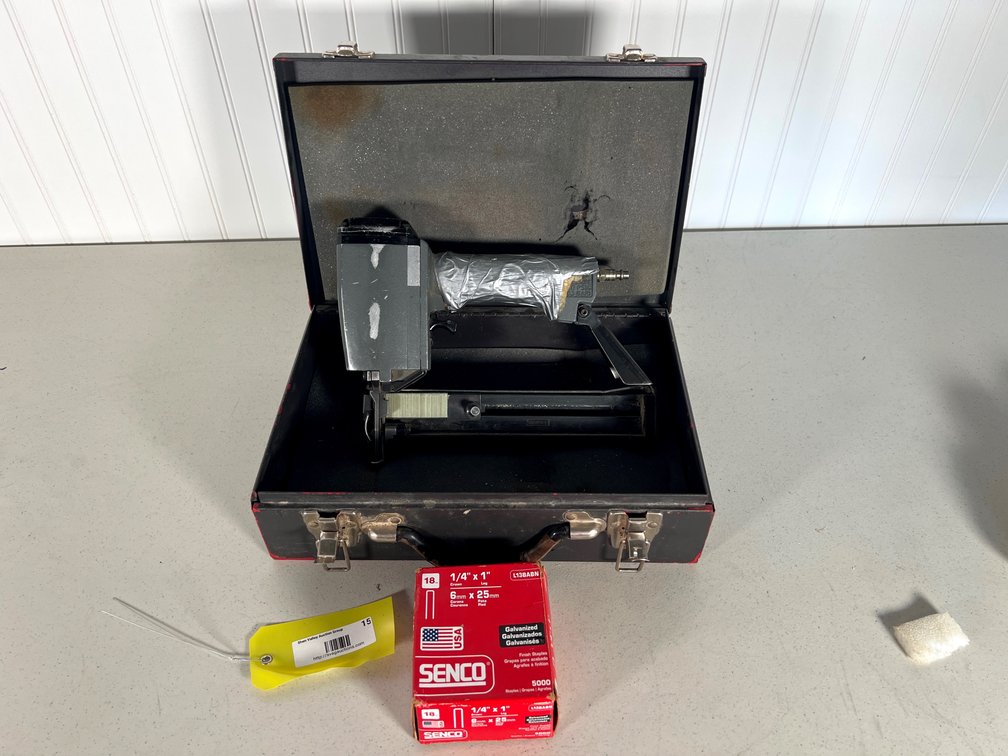 Senco Air Tacker - Works