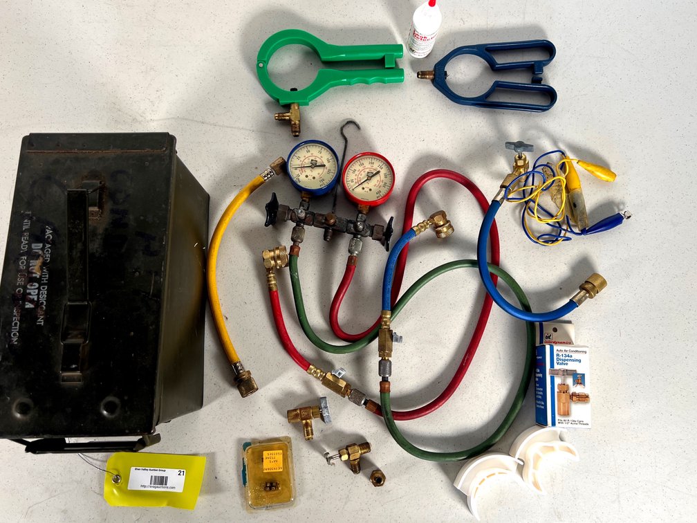 Assorted Gauges and Hoses in Military Box