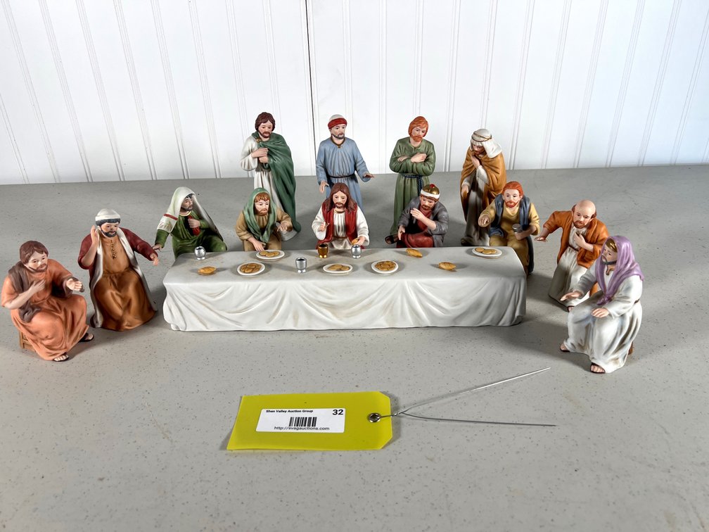 Lord’s Supper by Home Interiors Gifts 1998.  14 Pieces.