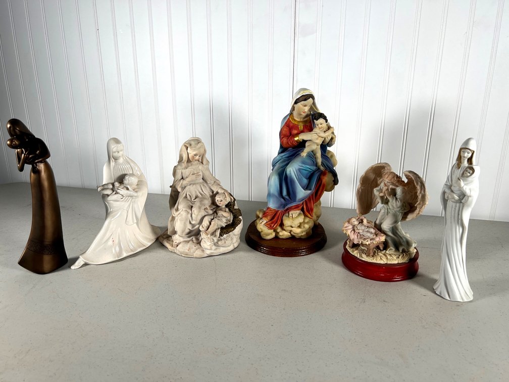 Lot of 6 Mother and Child Figurines