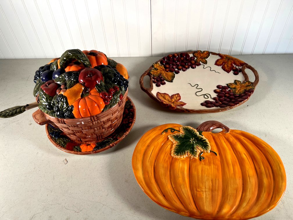 Lot of 3 Fall Serving Platters and Bowl with Ladle