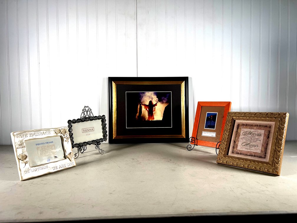 Lot of 5 Picture Frames