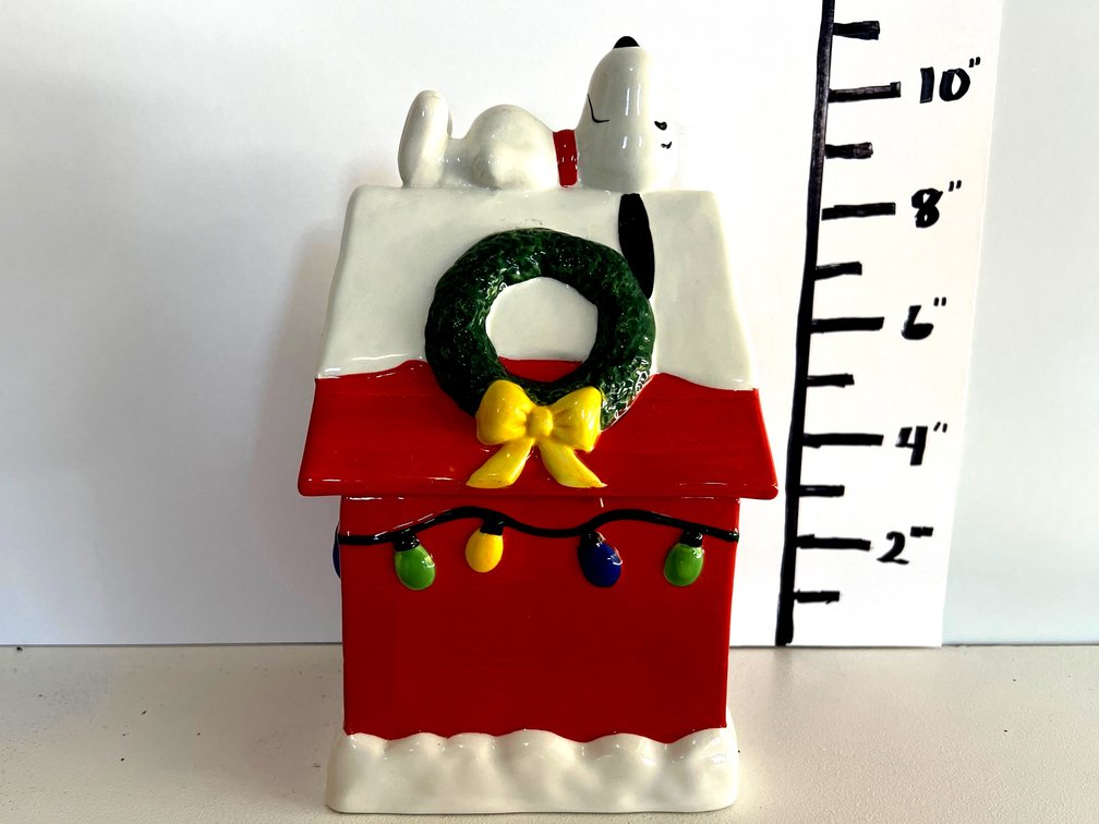 Snoopy Christmas Cookie Jar