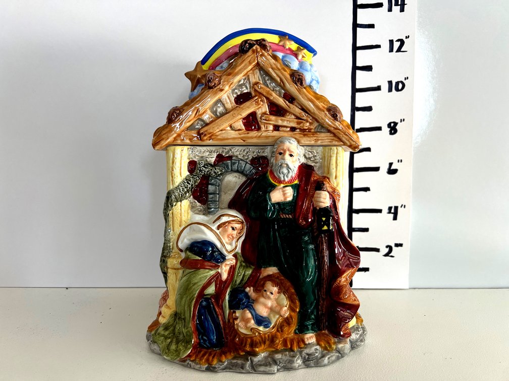 Manger Scene Cookie Jar