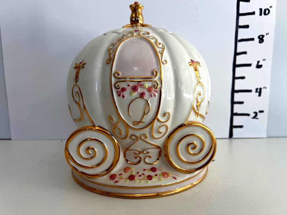 Cinderella’s Carriage Cookie Jar