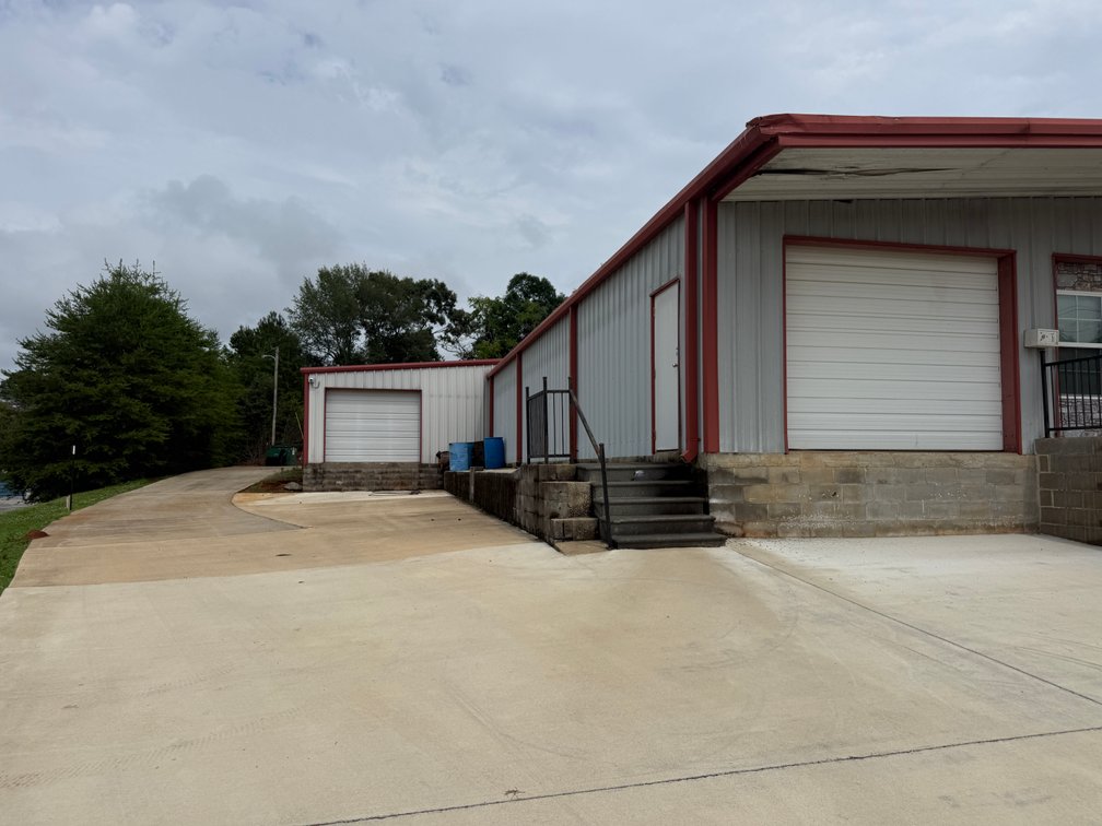 Image for 7560 Lambs Ferry Rd.  Commercial Building
