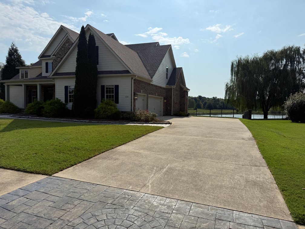 Image for 5 Bedroom 3 1/2 Baths 108 River Mill Rd. Huntsville, Al 35811