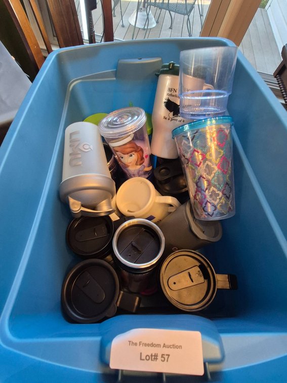 Travel Mugs, Tumblers, and Cups in Blue Plastic Tote