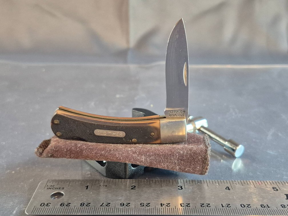 Schrade Old Timer 30T Folding Pocket Knife with Brass Bolsters