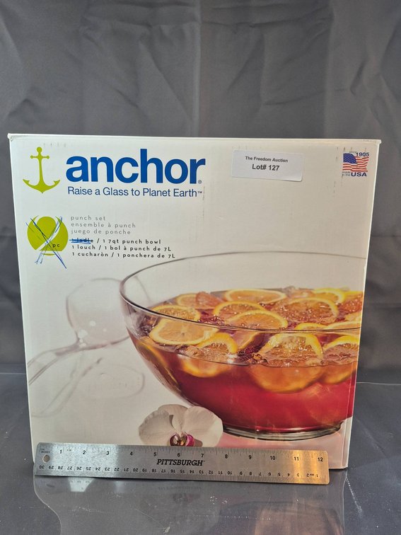 Anchor Hocking 7 Quart Glass Punch Bowl (Ladle Not Included)