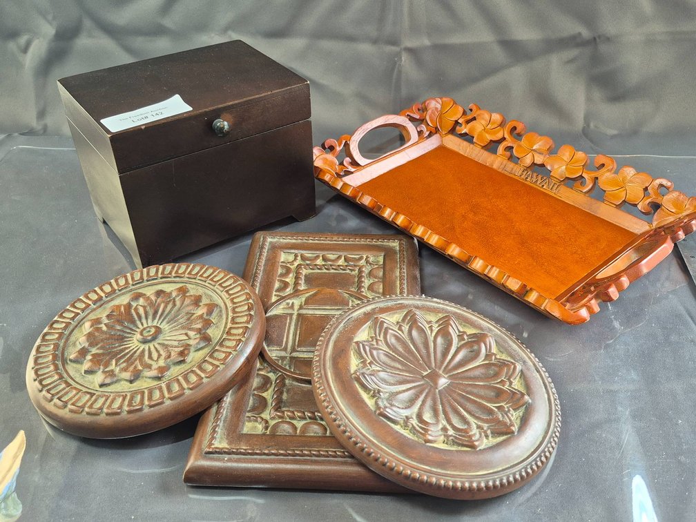 Decorative Items, Including Wooden Tray, Coasters, and Storage Box