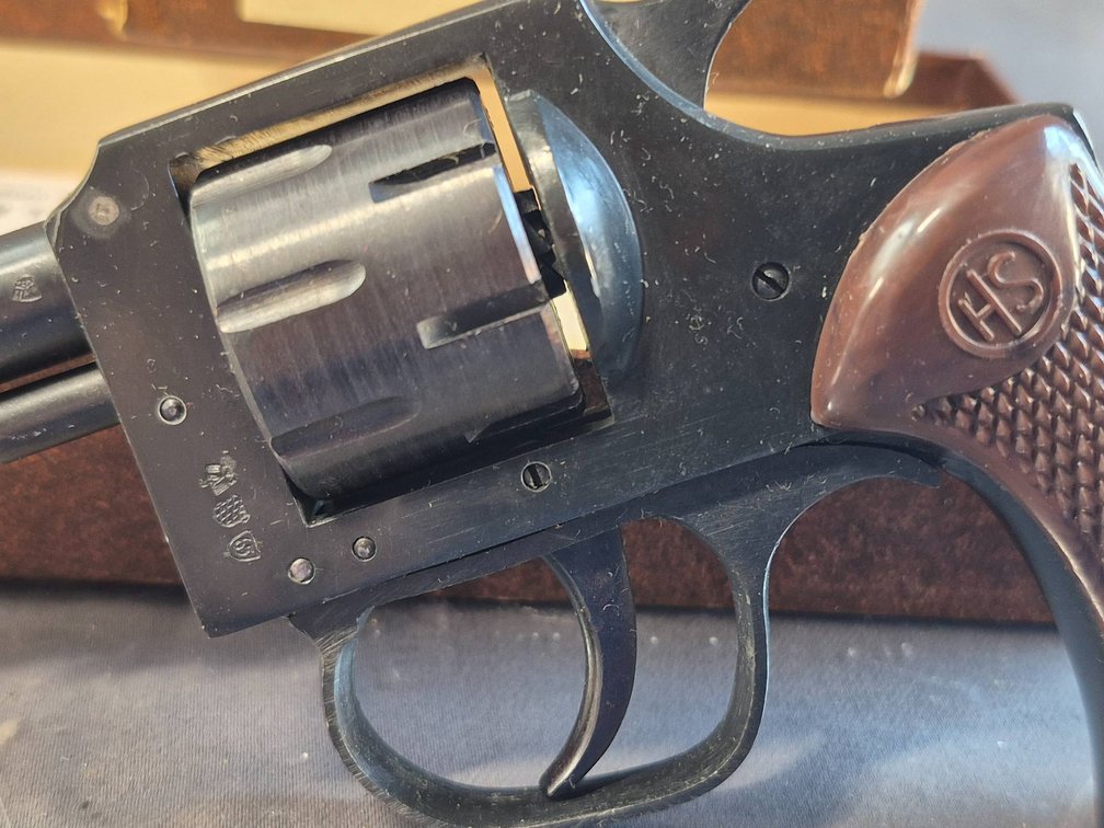 Omega HS-400 .22 LR Revolver with Box and Cleaning Brush