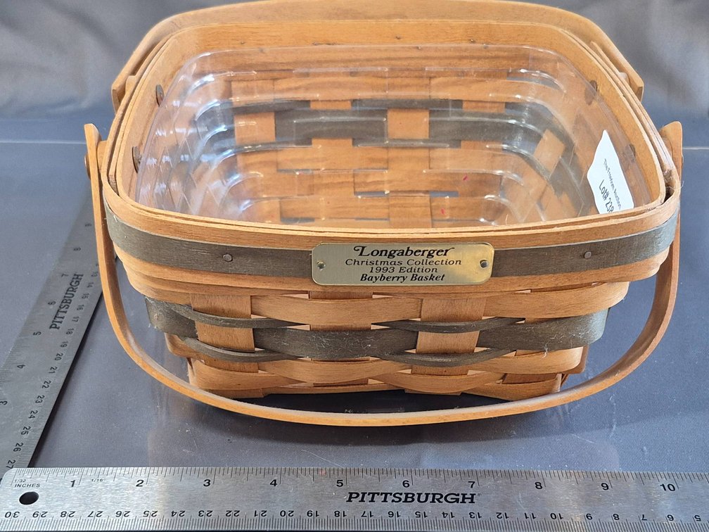 Longaberger Bayberry Basket, 1993 Christmas Collection