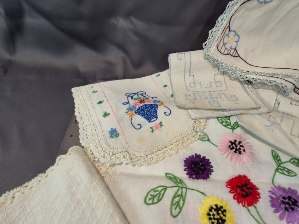 Embroidered and Lace Table Runners Collection