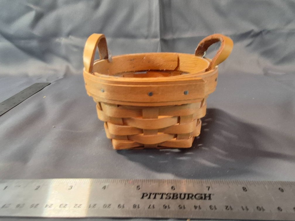 Longaberger Handwoven Basket, 1983, Dresden, Ohio