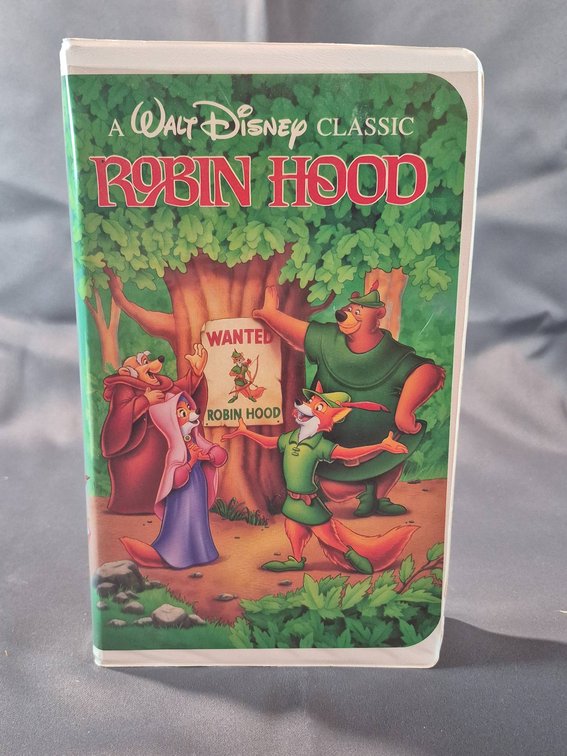 Walt Disney Classic Robin Hood VHS Clamshell Case