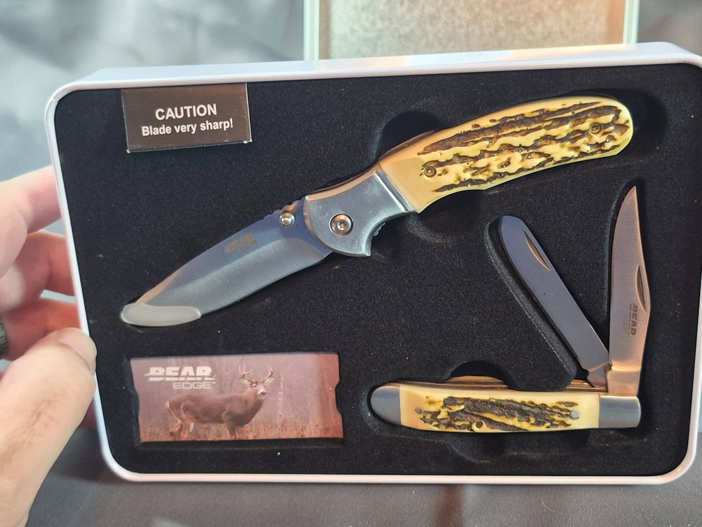 Bear Edge Limited Edition Knife Set in Decorative Tin